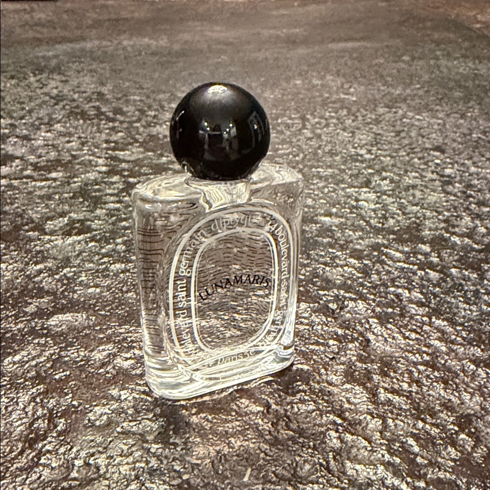 Diptyque Lunamaris travel fragrance